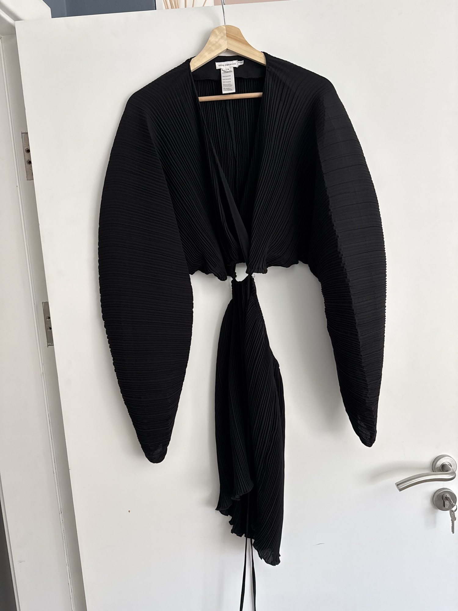 Good American Good American Plissé Dress